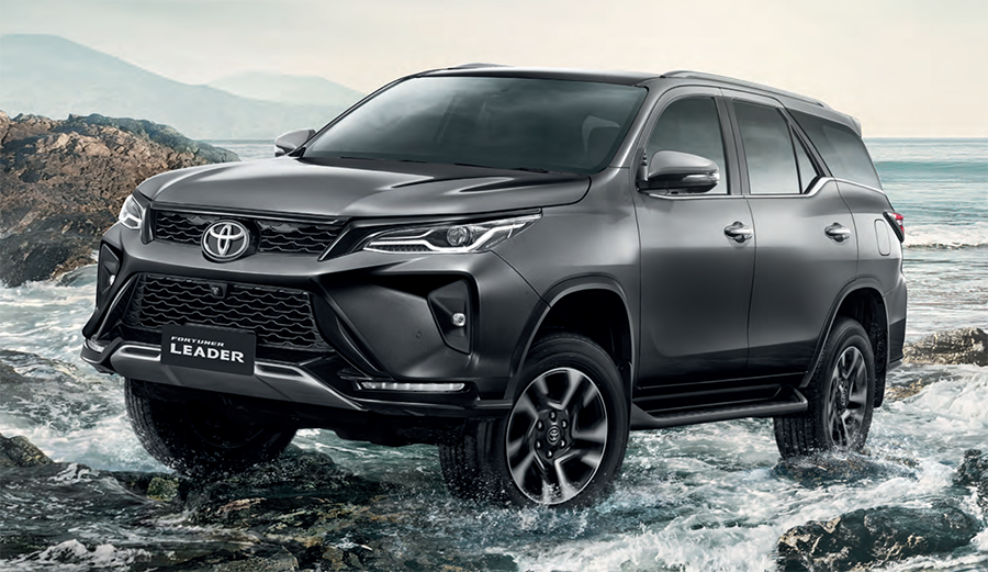 toyota-fortuner-anh-4.png