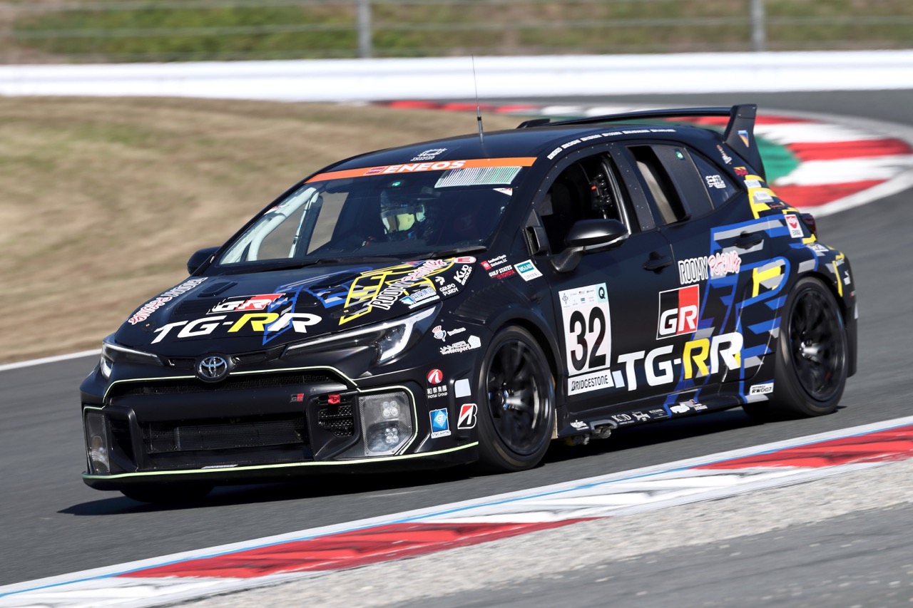Toyota-GRMN-Corolla-anh-20.jpeg