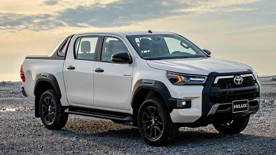 toyota-hilux-2020-5758.png