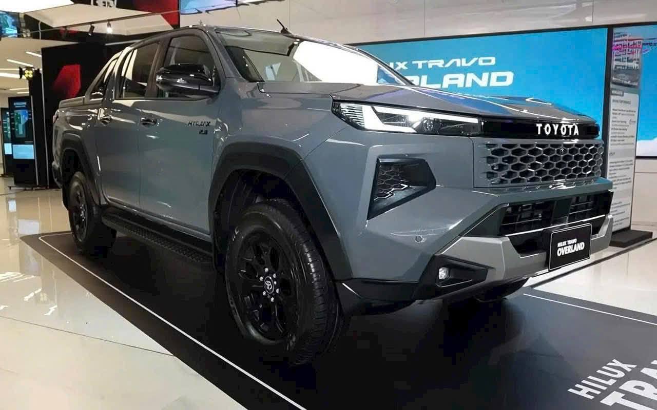 toyota-hilux-anh- (1).jpg