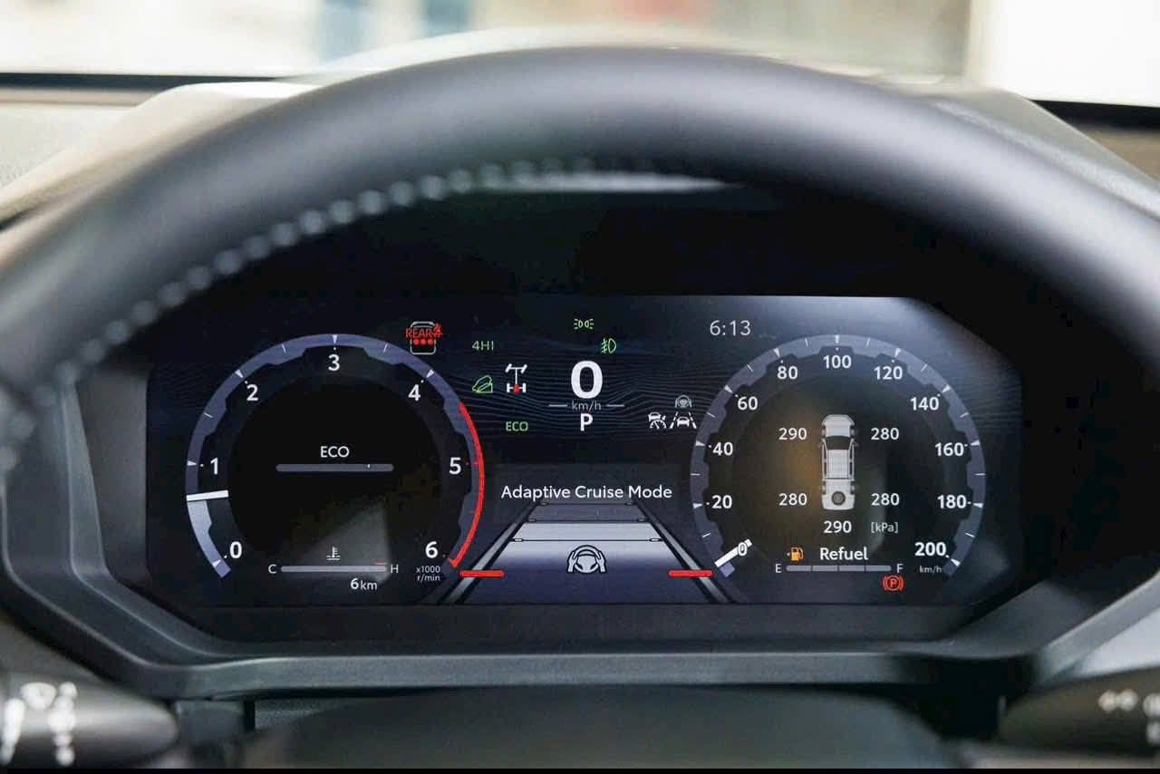 toyota-hilux-anh- (4).jpg