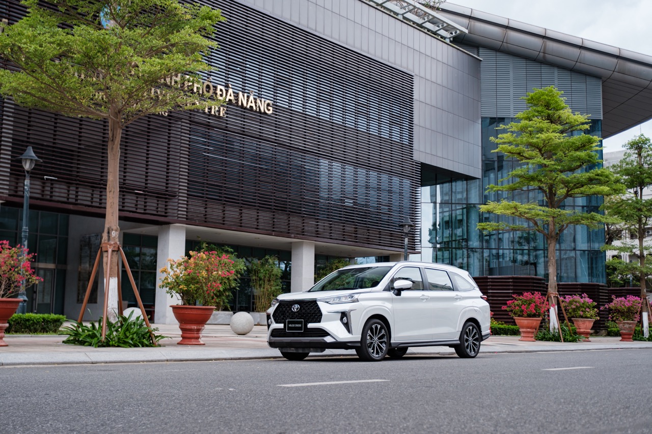 toyota-khuyen-mai-anh-1.jpeg