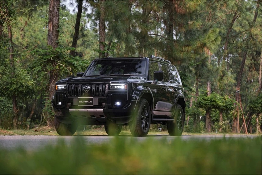 Toyota Land Cruiser biến thể PHEV anh 6.jpg