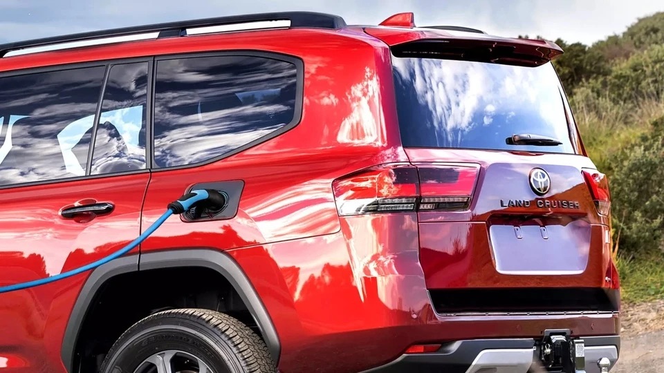 Toyota Land Cruiser biến thể PHEV anh 7.jpg
