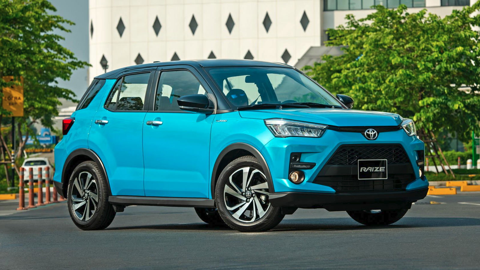 toyota-raize.jpg