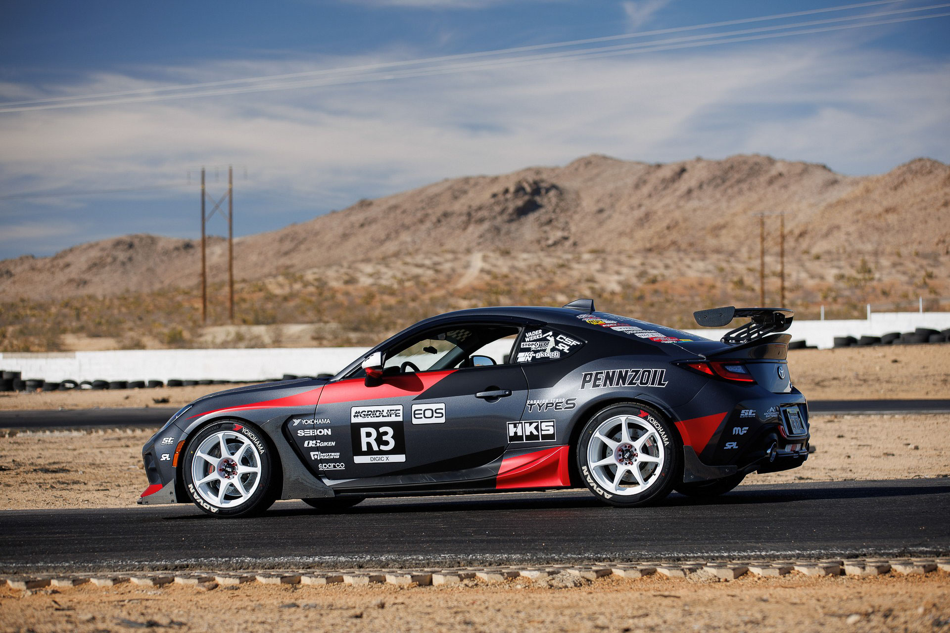Toyota SEMA (14).JPG