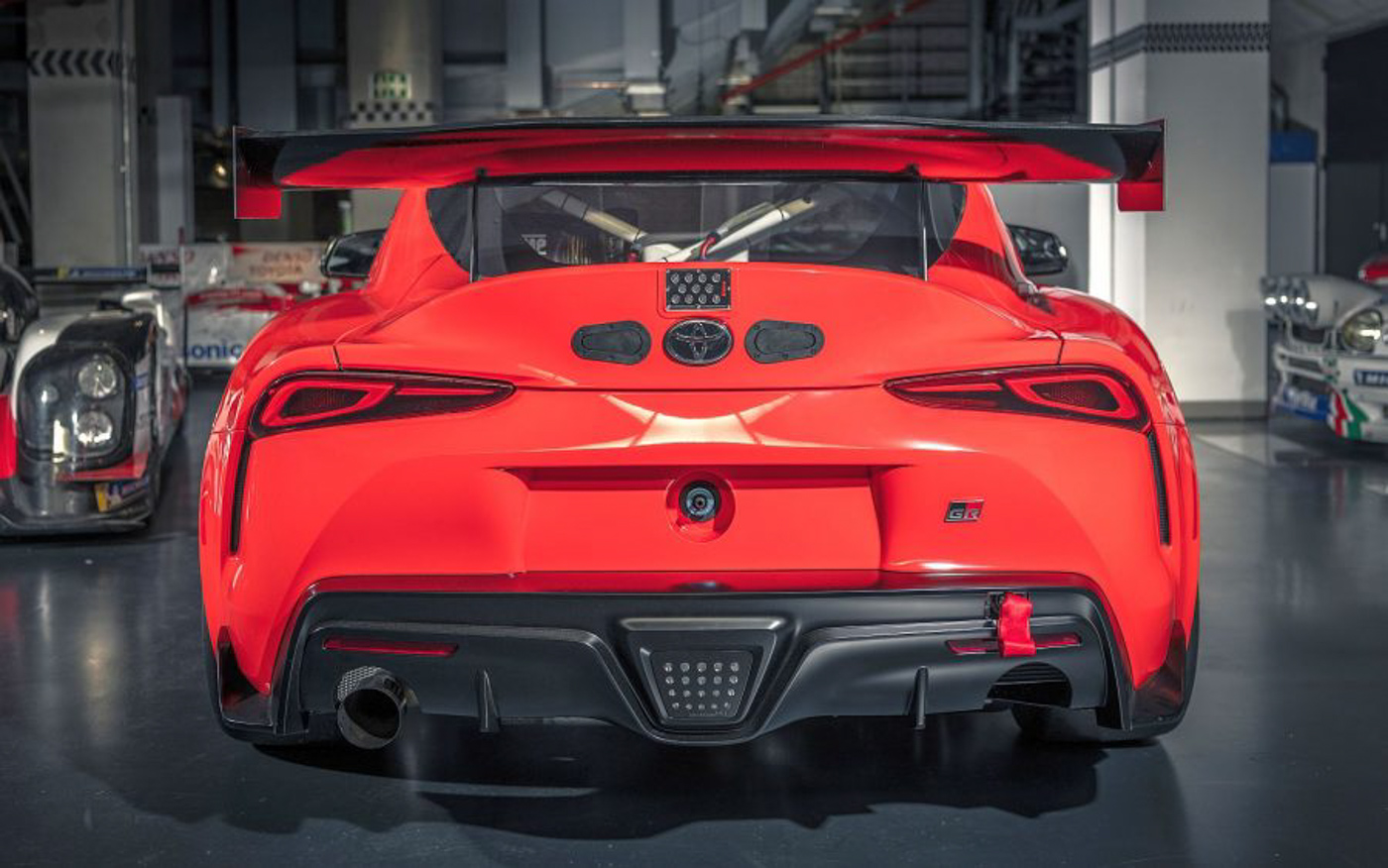 Toyota Supra GT4 (1).JPG