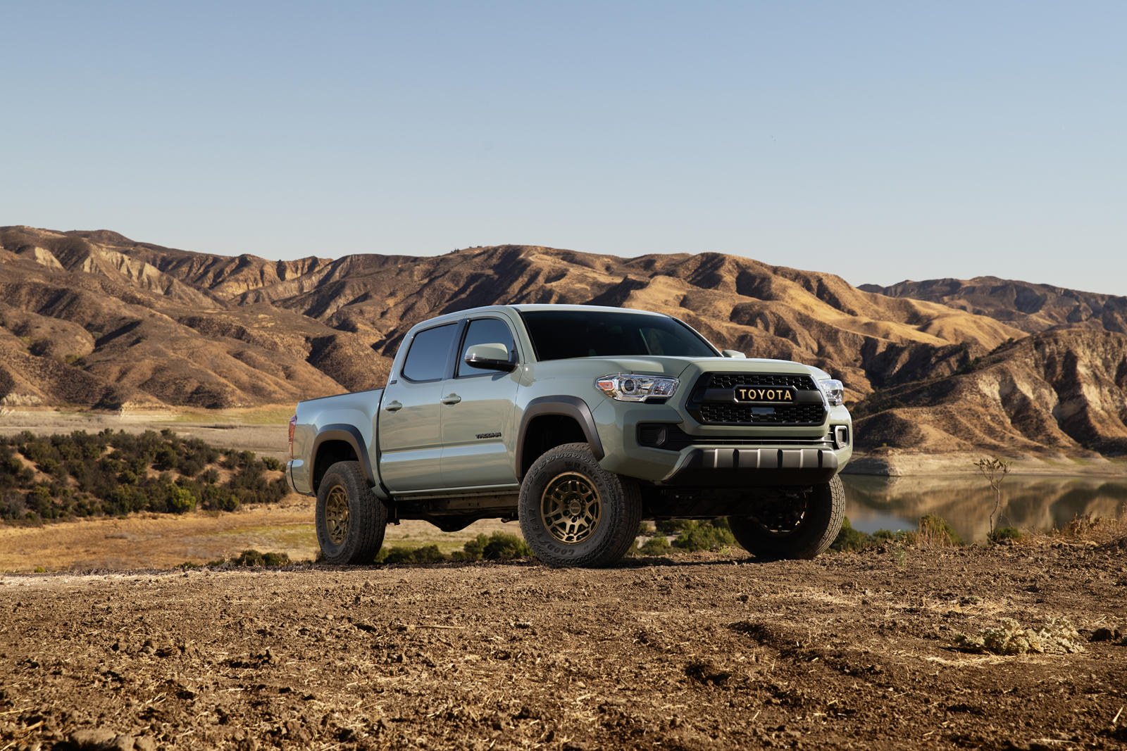 Toyota-Tacoma-Trail-Edition-bán-tải-off-road-giá-rẻ (5).jpg