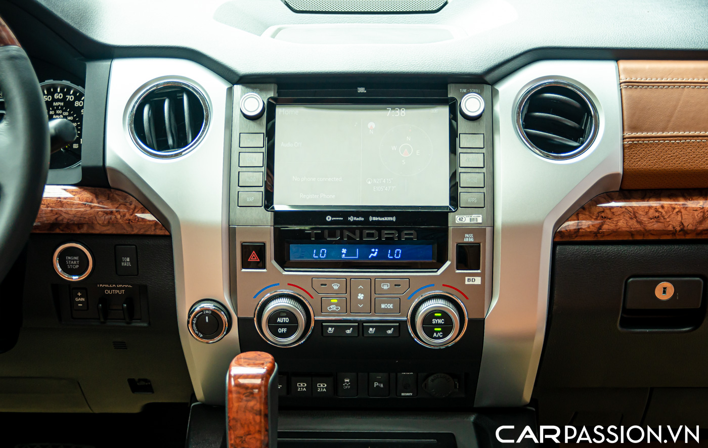 Toyota Tundra (15).JPG
