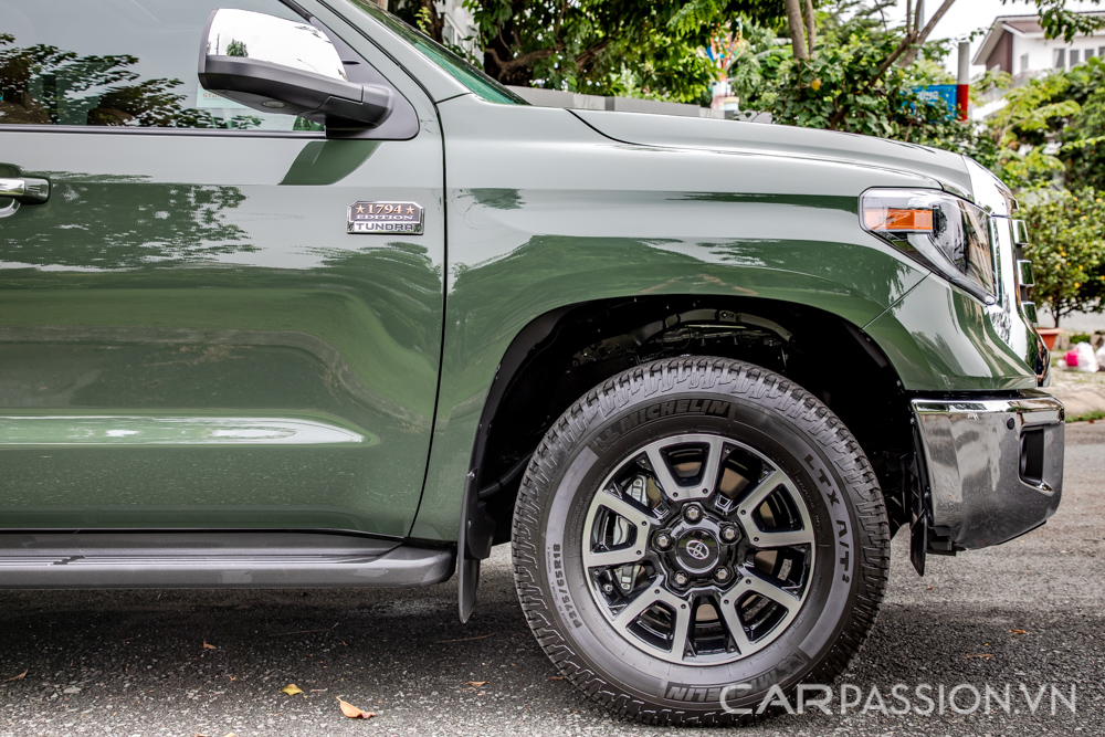 Toyota-Tundra-1794-Edition-TRD-Off-Road-anh-53.jpg