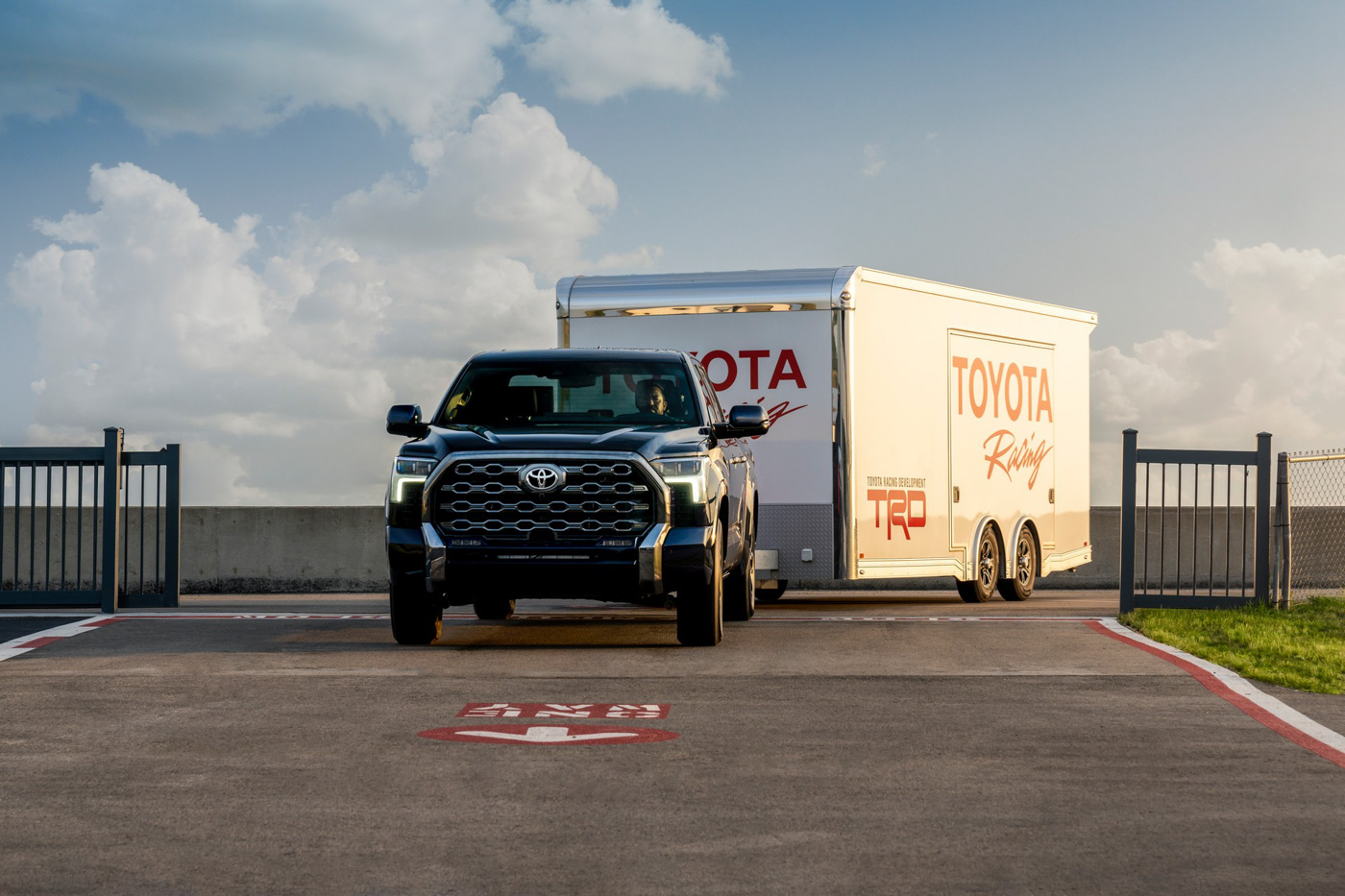 Toyota Tundra 2022 (19).JPG
