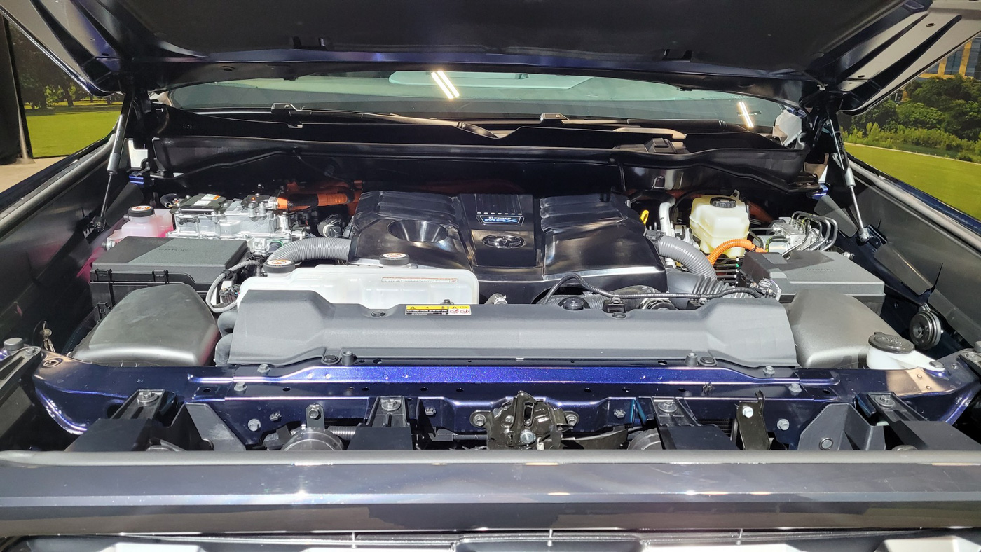 Toyota Tundra 2022 (3).JPG