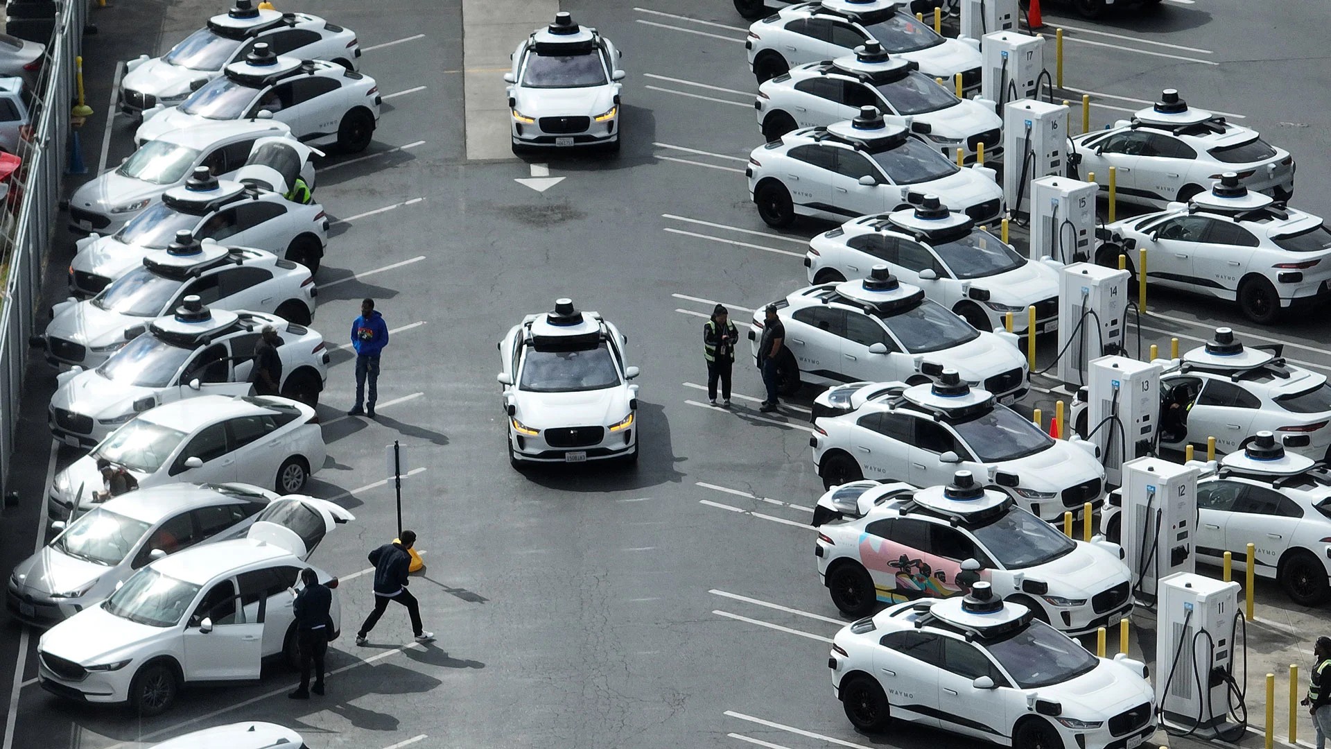 Toyota-Waymo-anh-6.jpeg