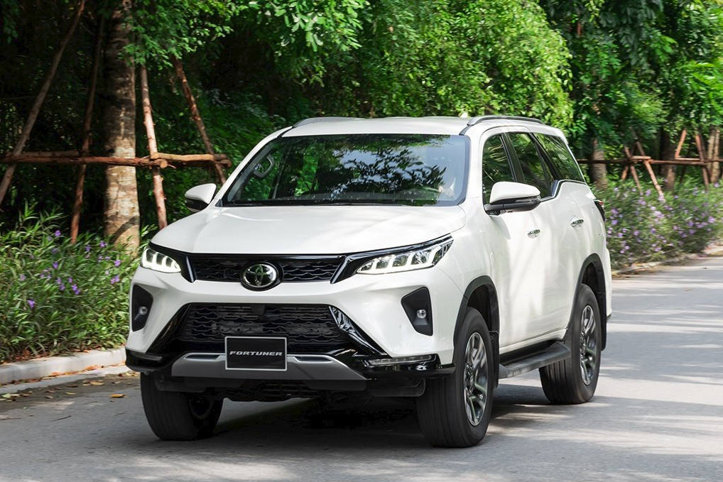 toyota_fortuner_legender_2021_vn.jpg