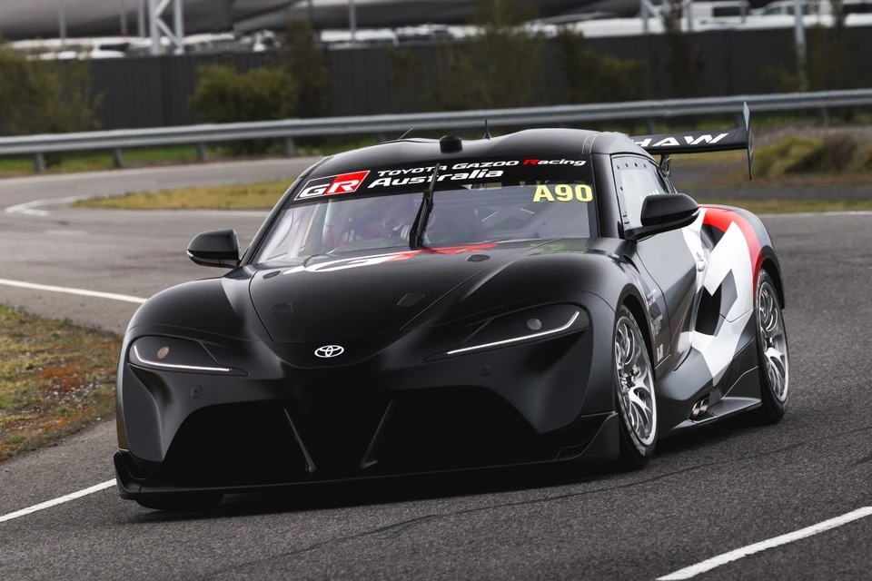 Toyota_GR_Supra_V8_8.jpeg