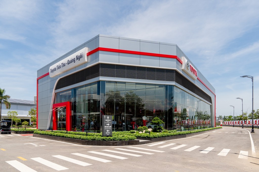 toyota_tienthuquangngai_00.jpg