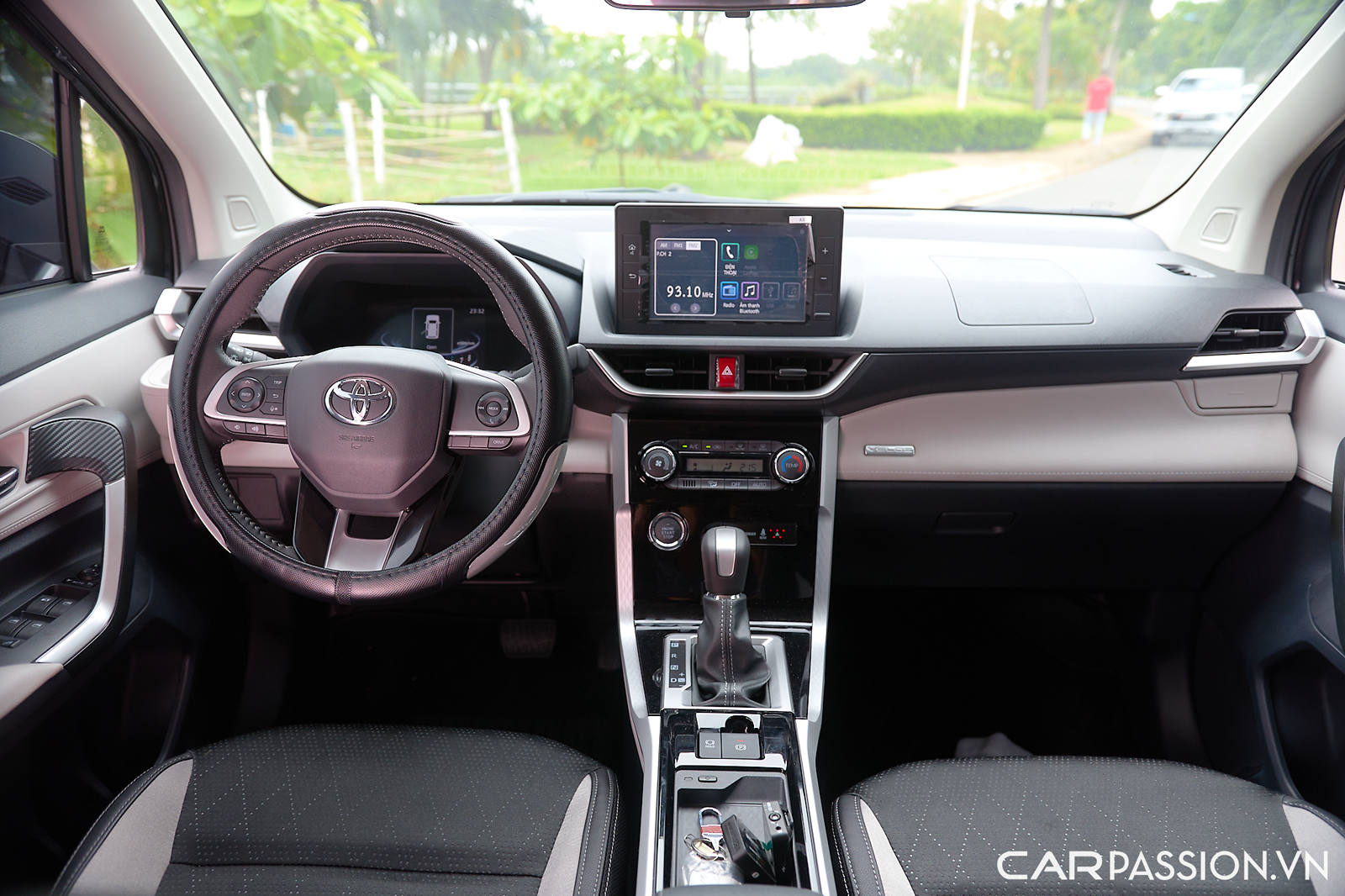 toyota_velozcrosscvt_2022_141.jpg