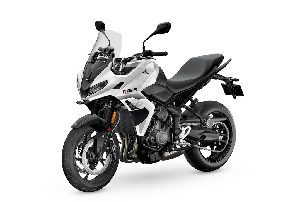 Trident 660-Triumph-anh-2.jpg