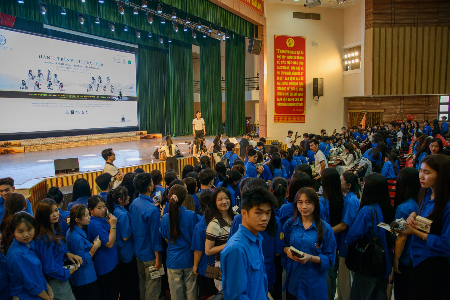 trung-nguyen-hanh-trinh-tu-trai-tim-anh- copy.jpg