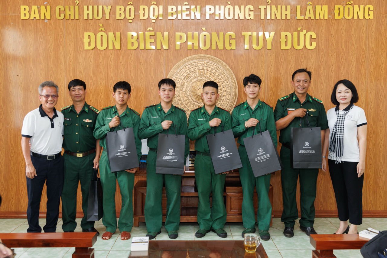 trung-nguyen-ngay-4-don-bien-phong-anh-1.jpeg