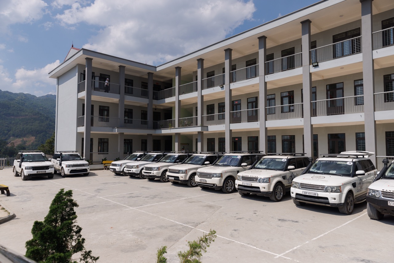 truong-Sì Lở Lầu-anh-1.jpeg