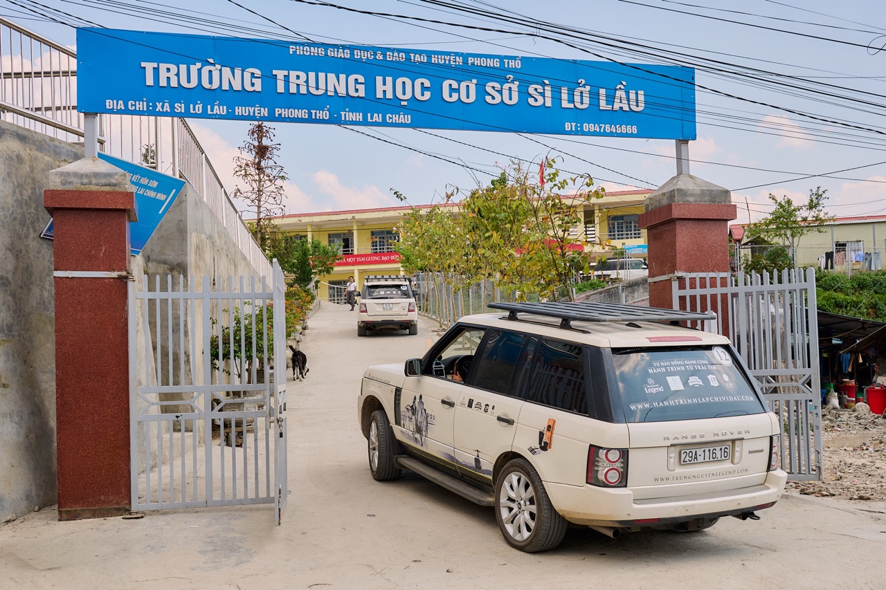 truong-Sì Lở Lầu-anh-6.jpeg