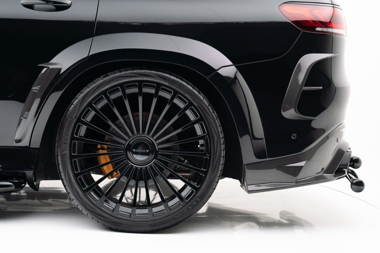 tuned_mercedes_amg_gls_63_is_a_plus_sized_model_with_massive_girth_going_for_surreal_money_9.jpeg