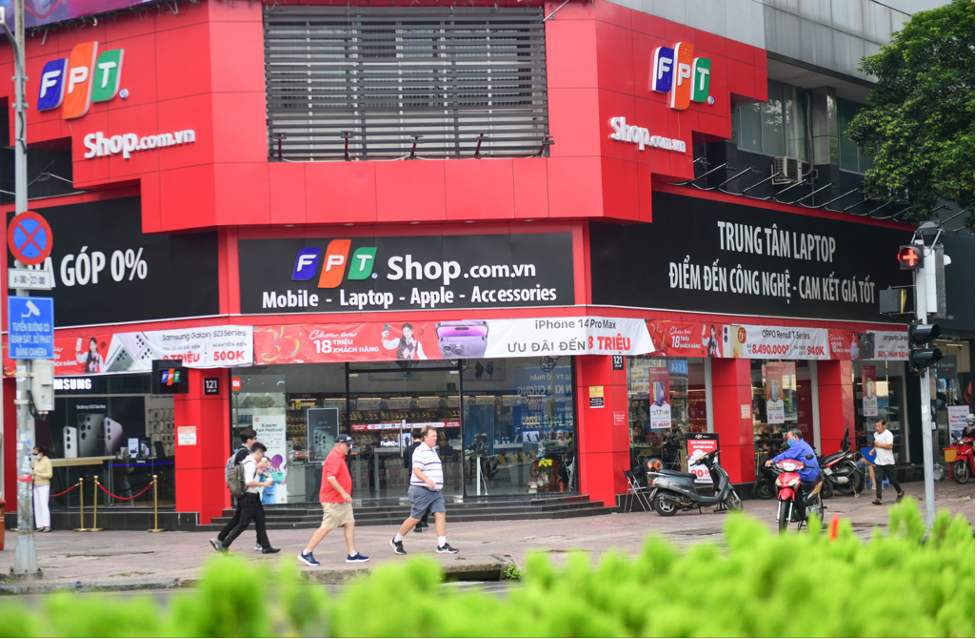 V-Green-FPT-shop-anh-2.png