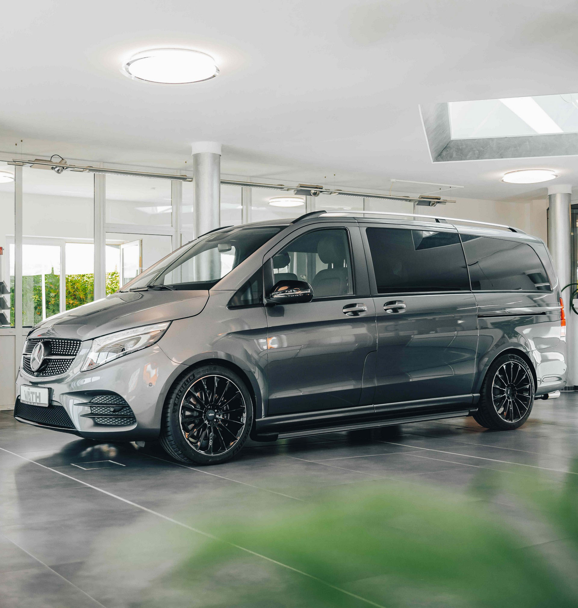 VATH Mercedes V300d (10).JPG