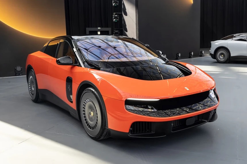 venuum-ferrari-luce-bodykit-anh-5.jpeg