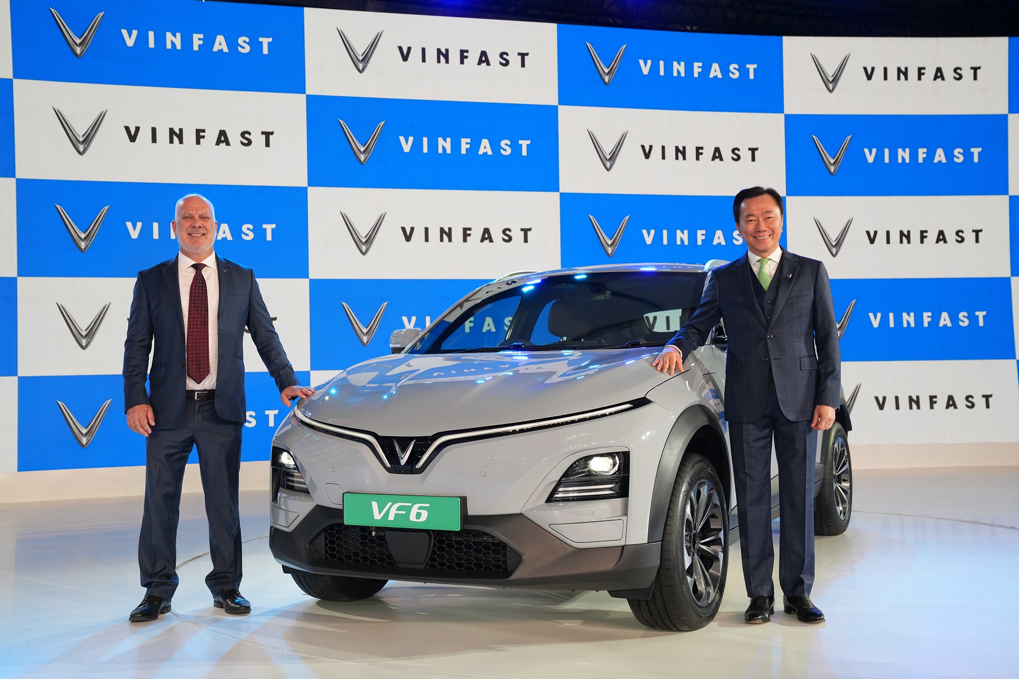 vf7 vf 6 an do anh 1.JPEG