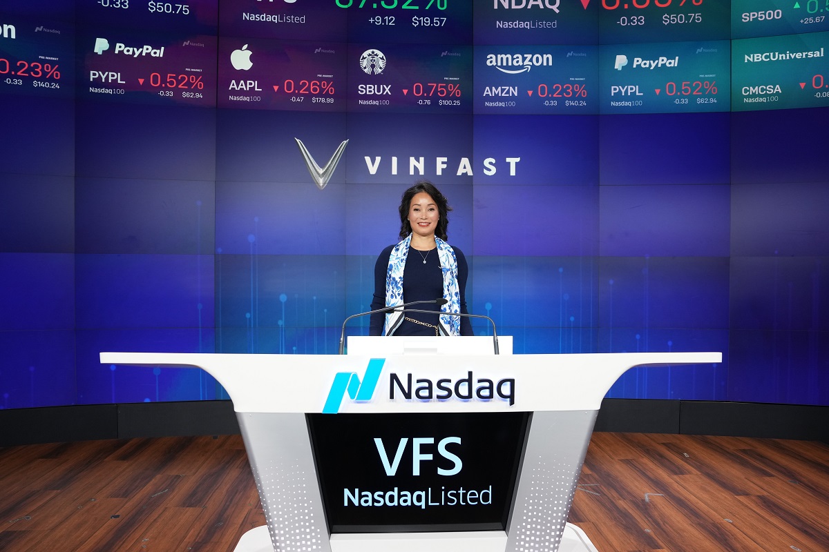 vinfast-nasdaq-2023-00.jpg