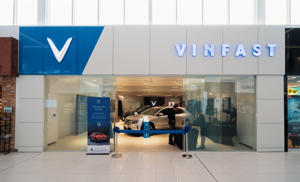 vinfast-parkroyal-canada-00.jpg