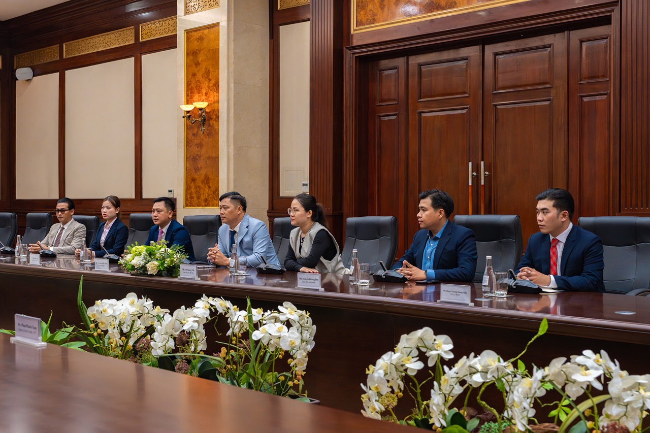 vinfast-Taxi Lavi-anh2 Large.jpeg