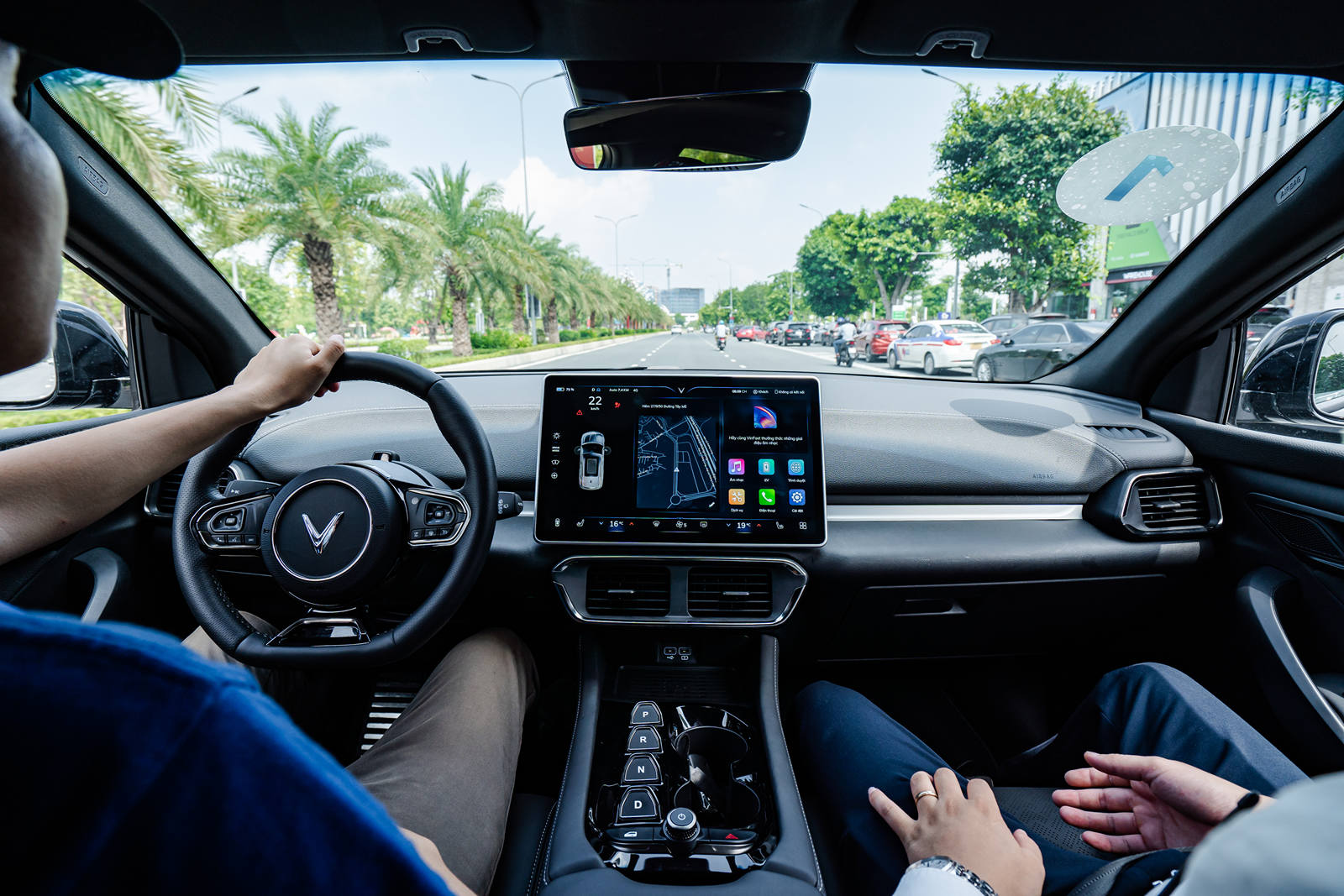 vinfast_vf8_ramatvn_2022_04.jpg