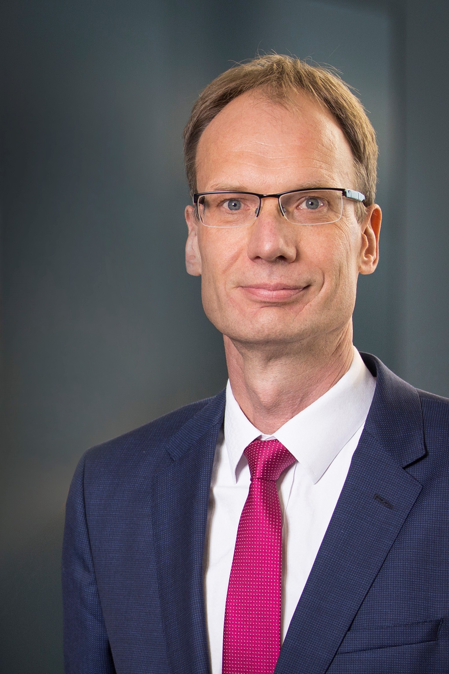 vingroup-bo-nhiem-Michael Lohscheller-tong-giam-doc-vinfast-toan-cau-1.jpg
