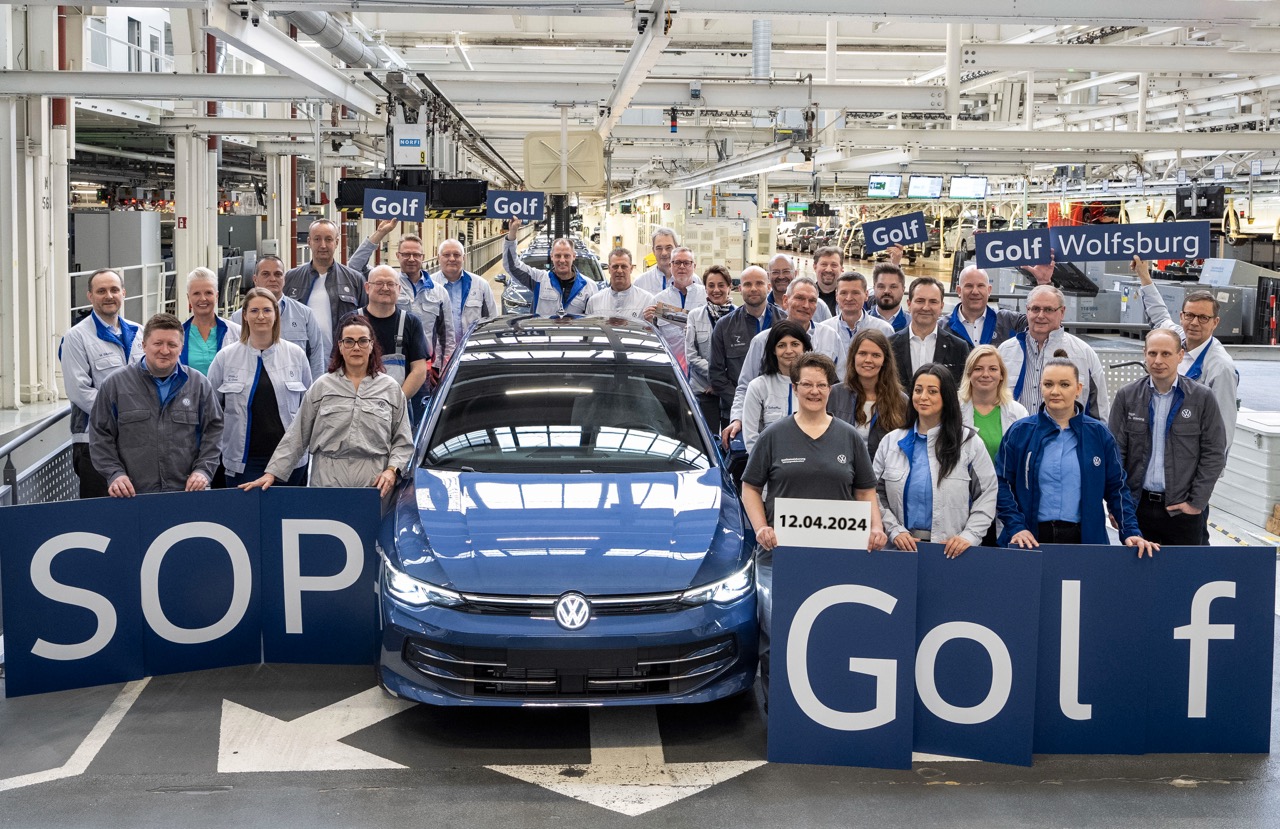 Volkswagen Golf-anh-4.jpeg