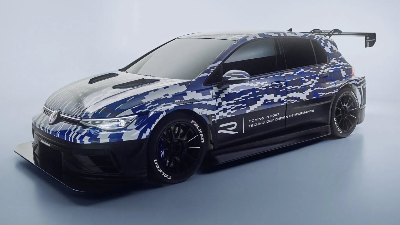 Volkswagen Golf R 24h-anh-2.jpeg