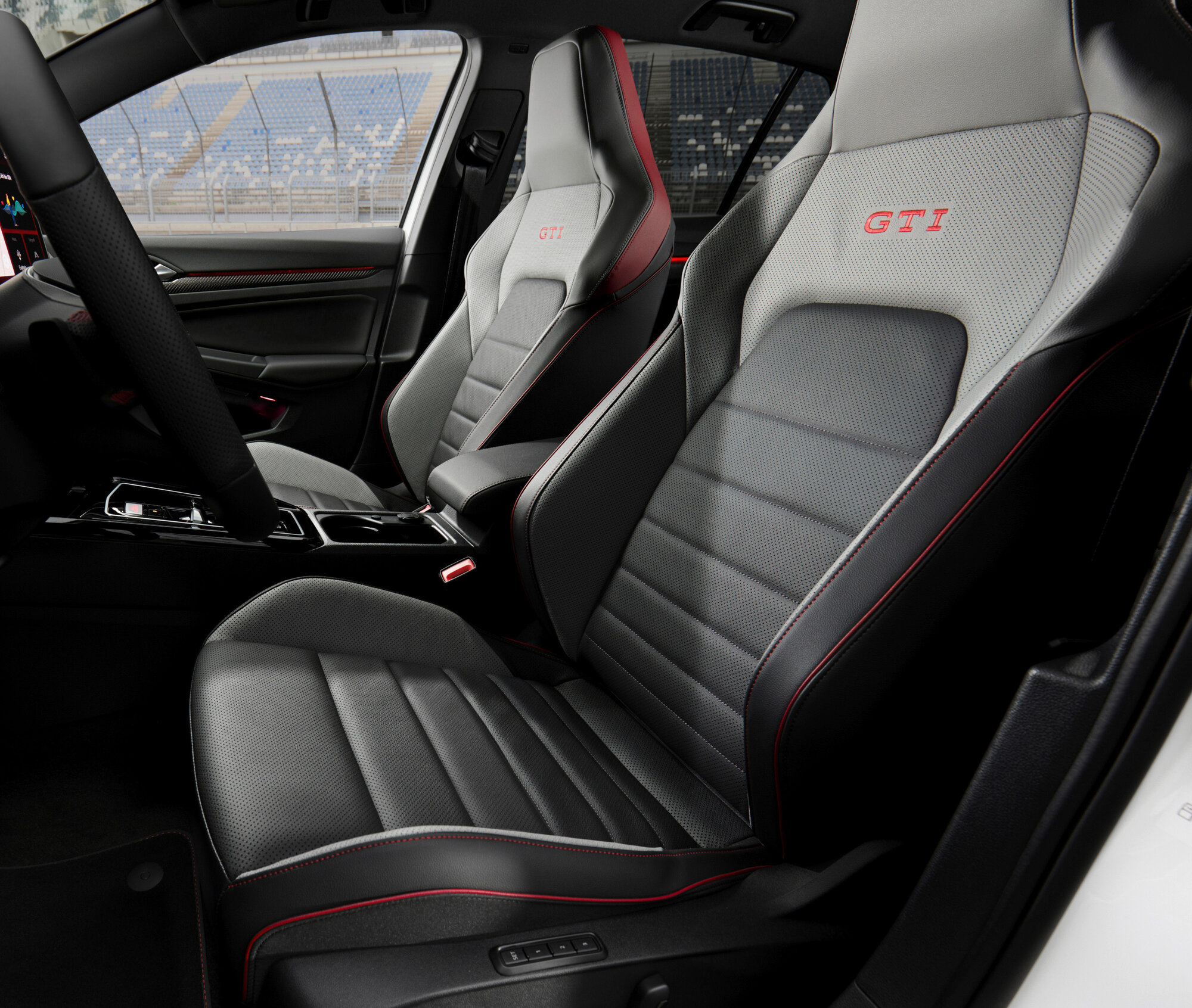 volkswagen-golf-xe-the-thao-anh-11.jpg