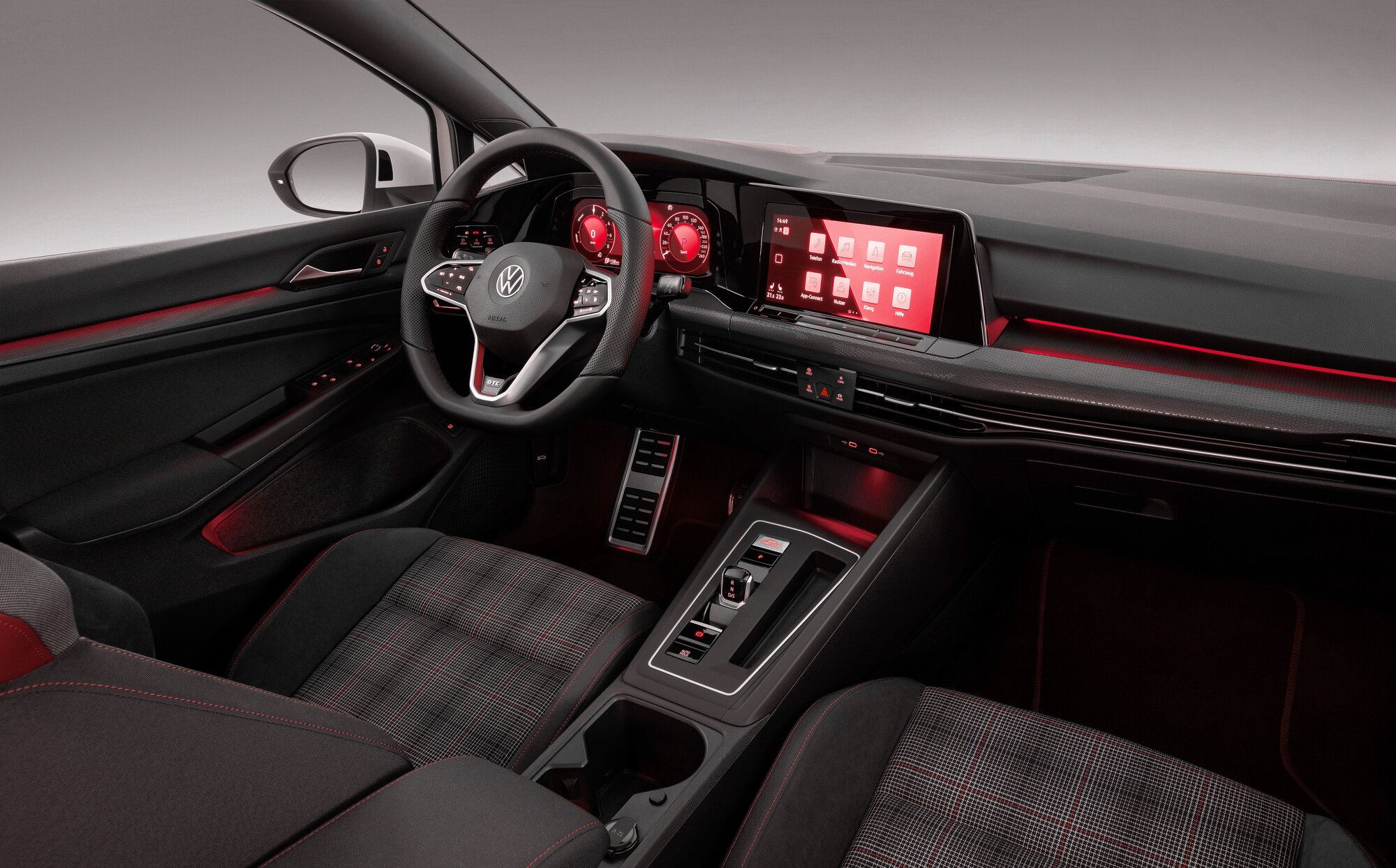 volkswagen-golf-xe-the-thao-anh-12.jpg