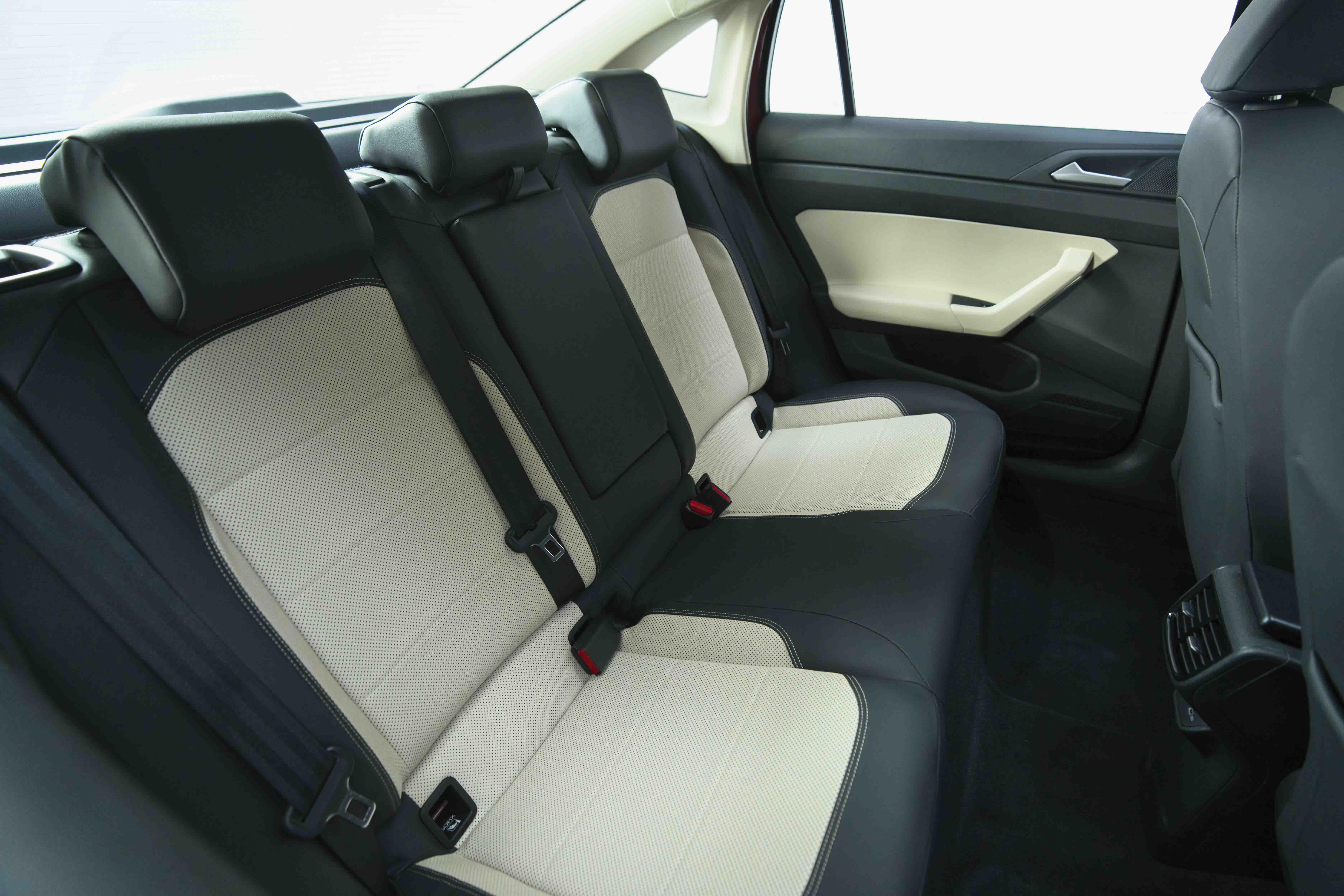 volkswagen-Virtus-anh-_7.JPG