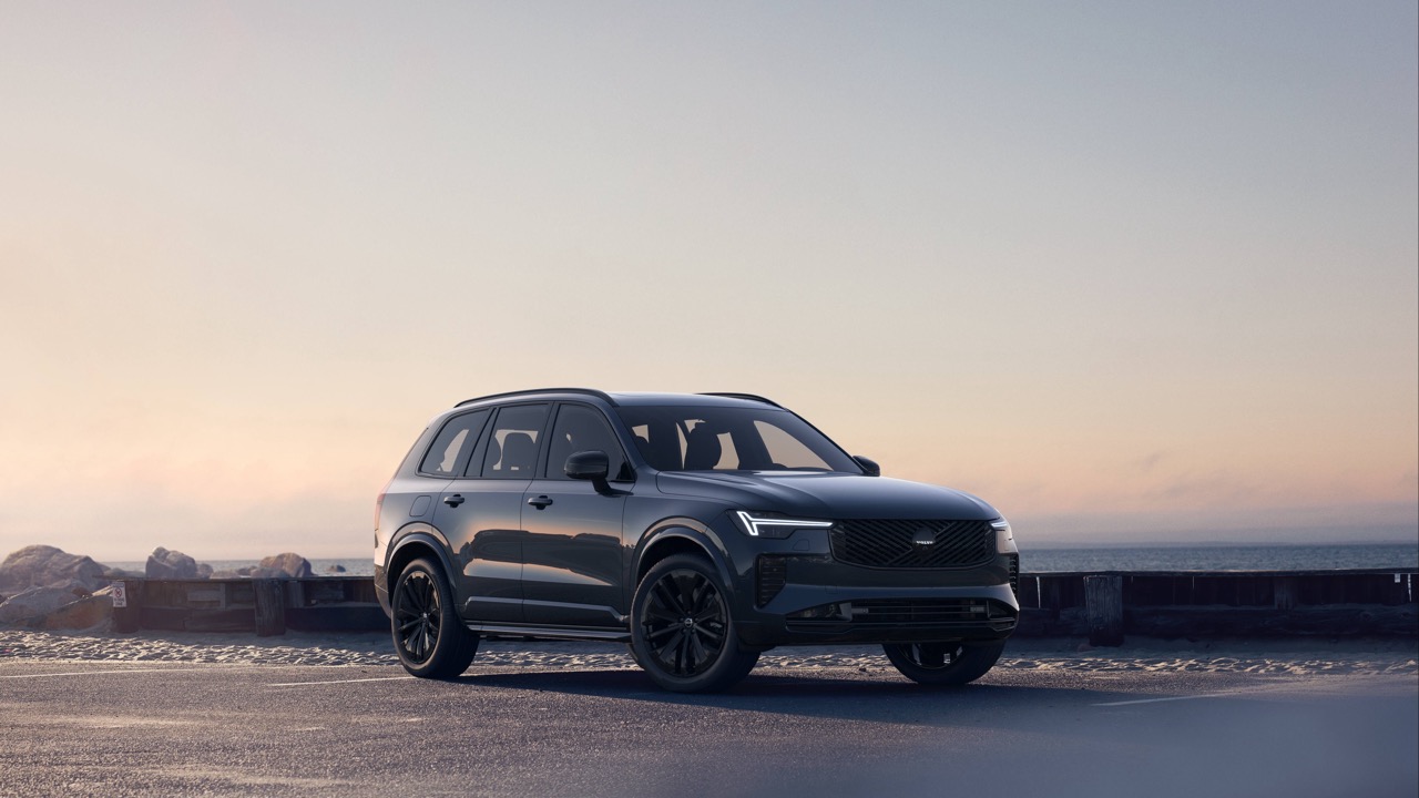 Volvo_XC90_Black_Edition_anh-1.jpeg