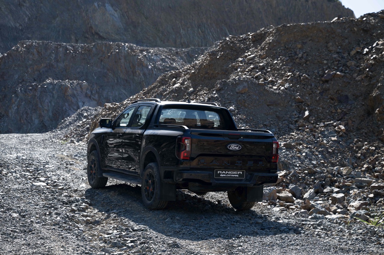 Wildtrak 2.0 -4 Large.jpeg