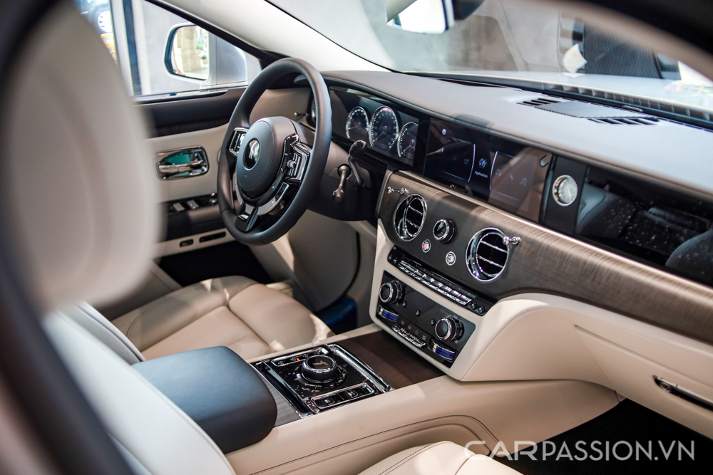 xe-rolls-royce-new-ghost-anh-19.jpg