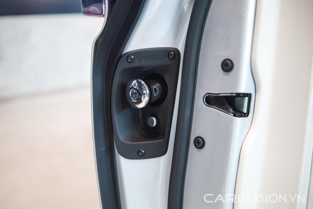 xe-rolls-royce-new-ghost-anh-21.jpg