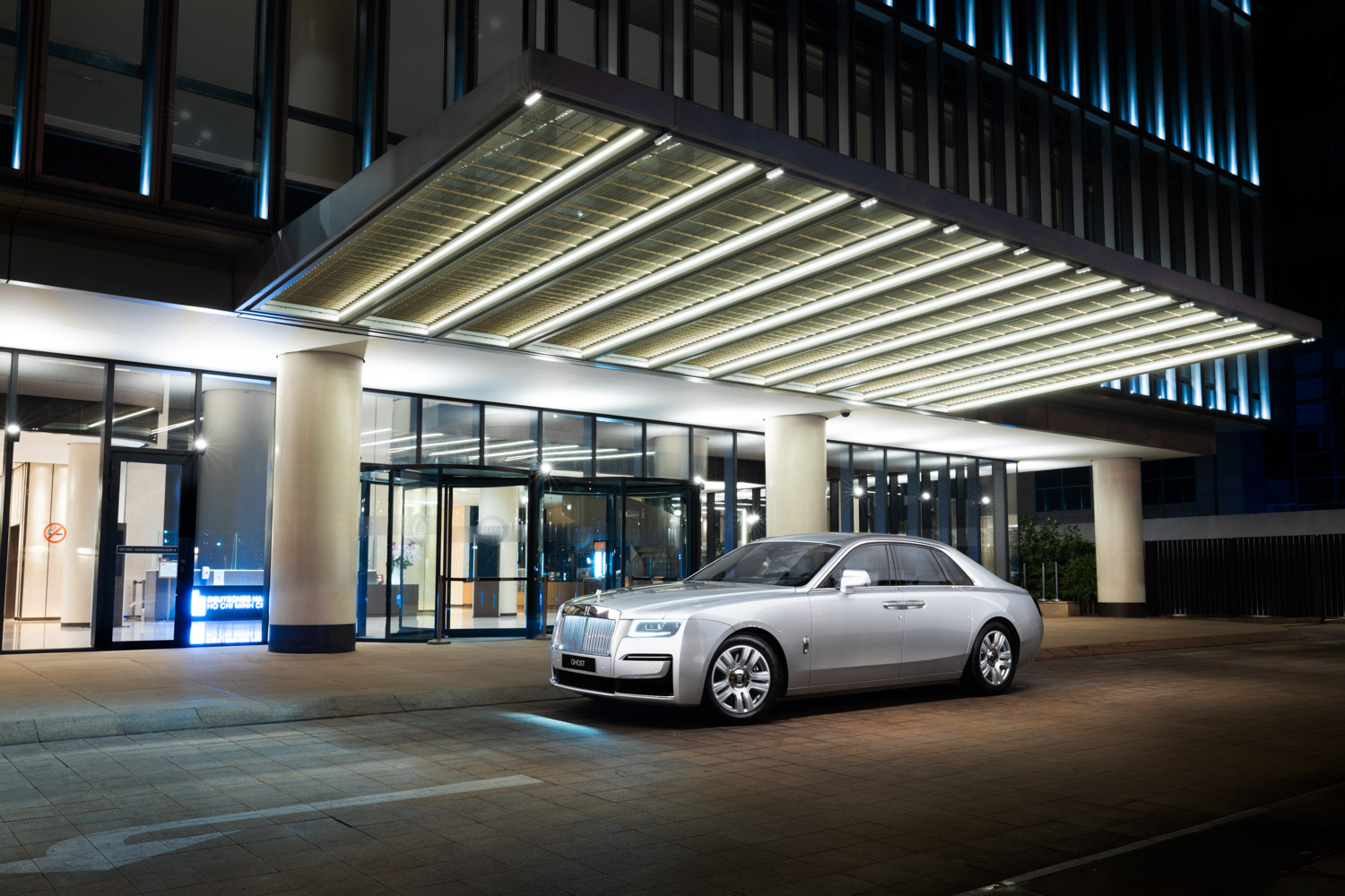 xe-rolls-royce-new-ghost-anh-4.JPG