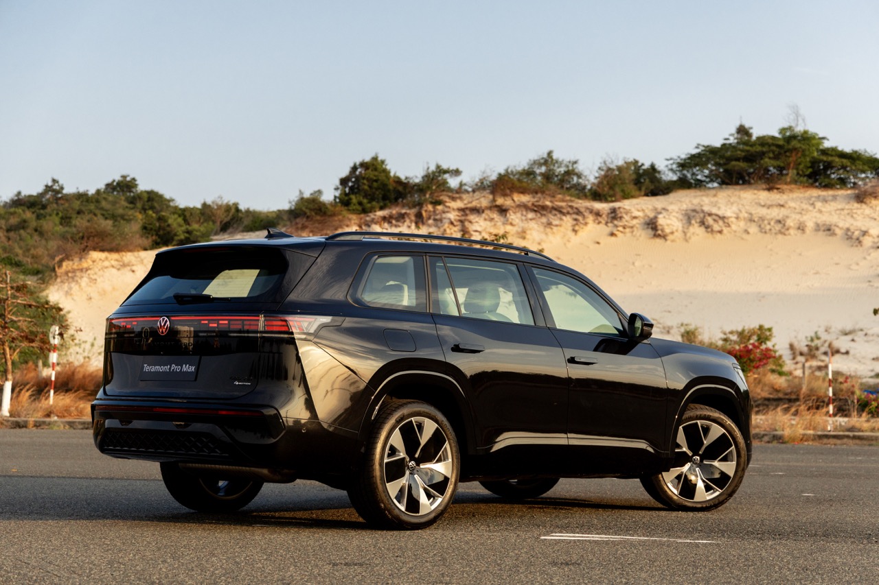 xe-volkswagen-teramont-pro-anh-3.jpeg