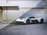 Aston-Martin-Valkyrie-1.jpeg