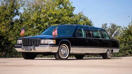 Cadillac Fleetwood Brougham Presidential anh 10.jpg