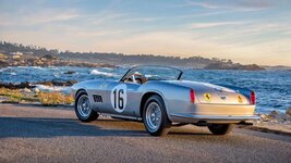 Ferrari 250 GT LWB California Spider Competizione anh 4.jpg